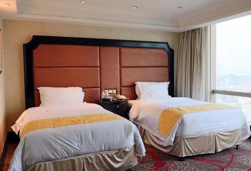 جناح ديلوكس, Royal Mediterranean