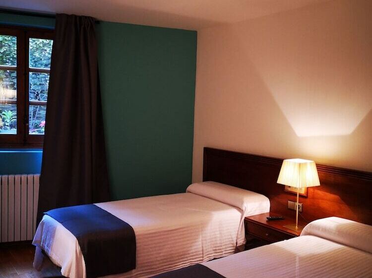 اتاق استاندارد, Santa Barbara De La Vall D Ordino