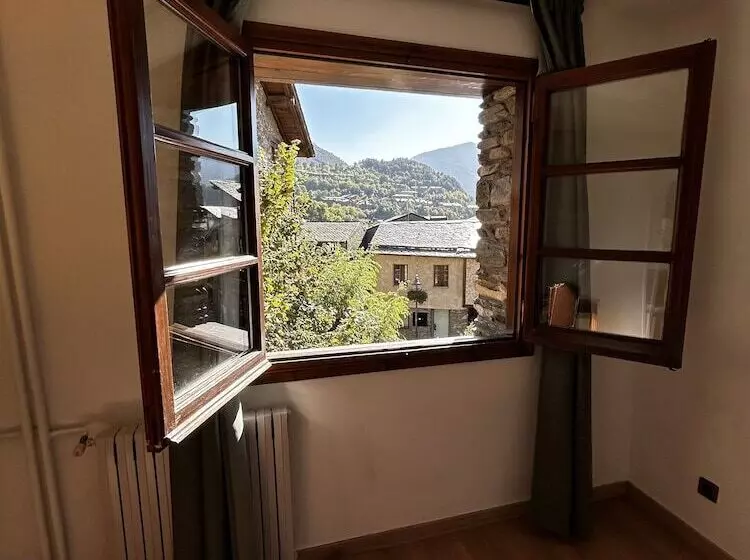 اتاق استاندارد, Santa Barbara De La Vall D Ordino