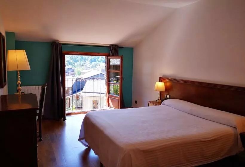 اتاق سوپریور, Santa Barbara De La Vall D Ordino