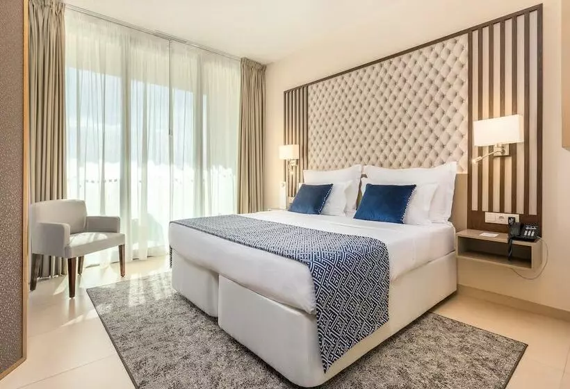 オーシャンビュージュニアスイート, The Westin Salgados Beach Resort, Algarve