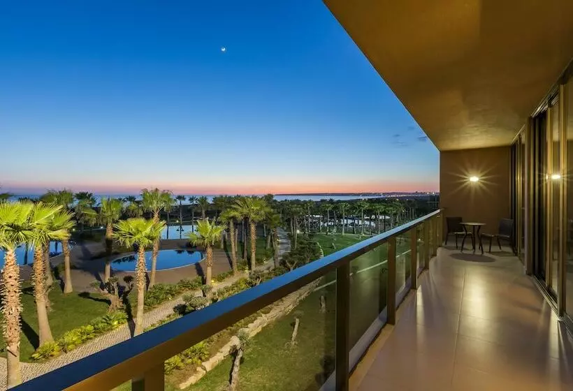 オーシャンビュージュニアスイート, The Westin Salgados Beach Resort, Algarve