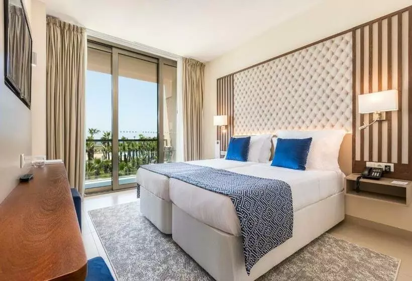 プールビュースタンダードルーム, The Westin Salgados Beach Resort, Algarve