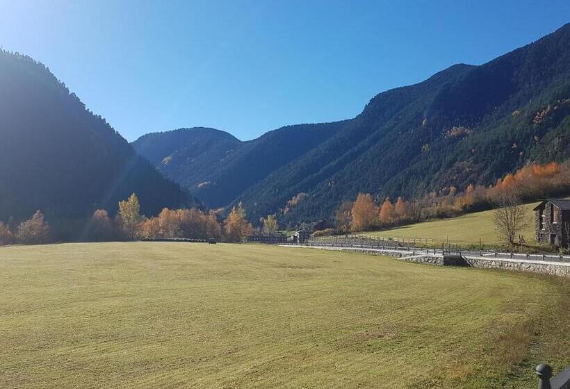 اتاق استاندارد, Santa Barbara De La Vall D Ordino