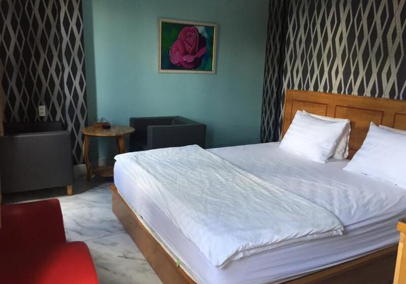 اتاق سوپریور سه تخته, Santa Barbara De La Vall D Ordino