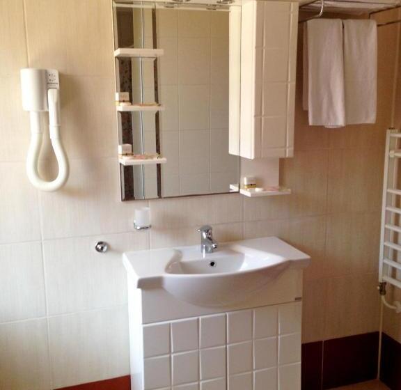 标准间, Villa Maria Revas