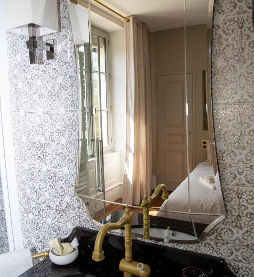 Номер Стандарт, Castel Serein