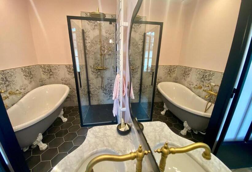 Номер Deluxe Кровать Кинг, Castel Serein