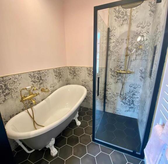 Номер Deluxe Кровать Кинг, Castel Serein