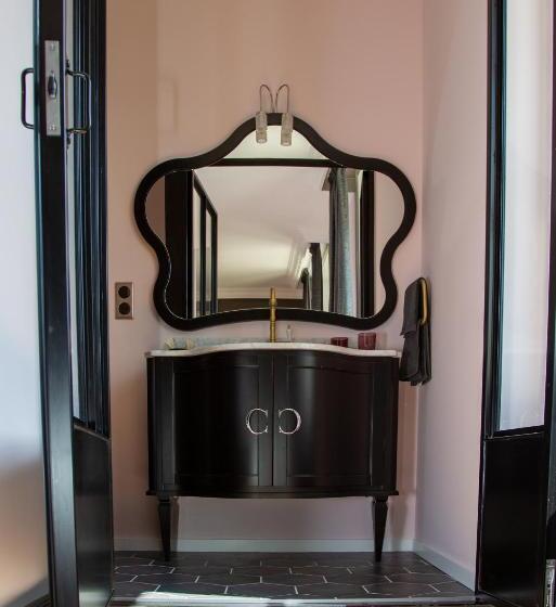 Номер Deluxe Кровать Кинг, Castel Serein