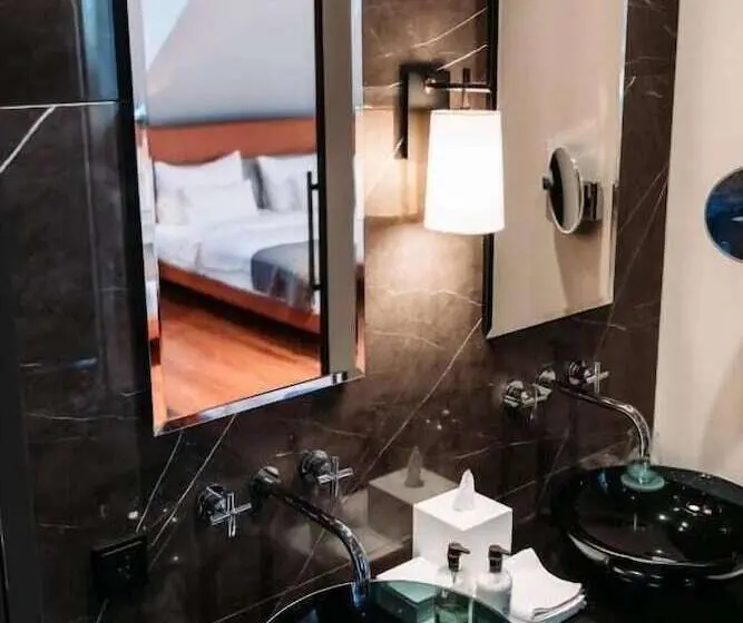 ペントハウススイート, Do & Co Hotel München