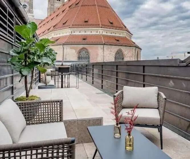 ペントハウススイート, Do & Co Hotel München