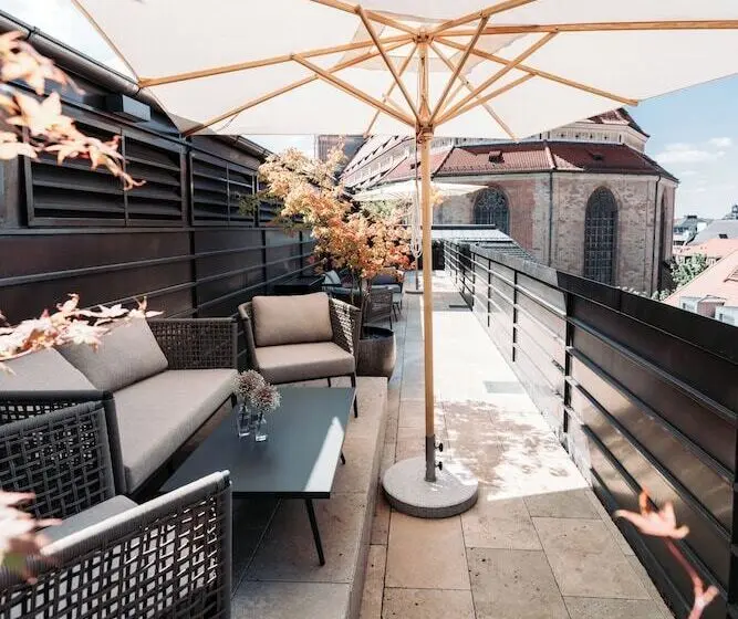 ペントハウススイート, Do & Co Hotel München