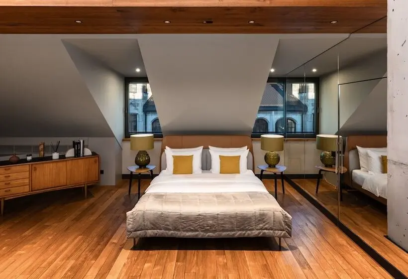 ペントハウススイート, Do & Co Hotel München