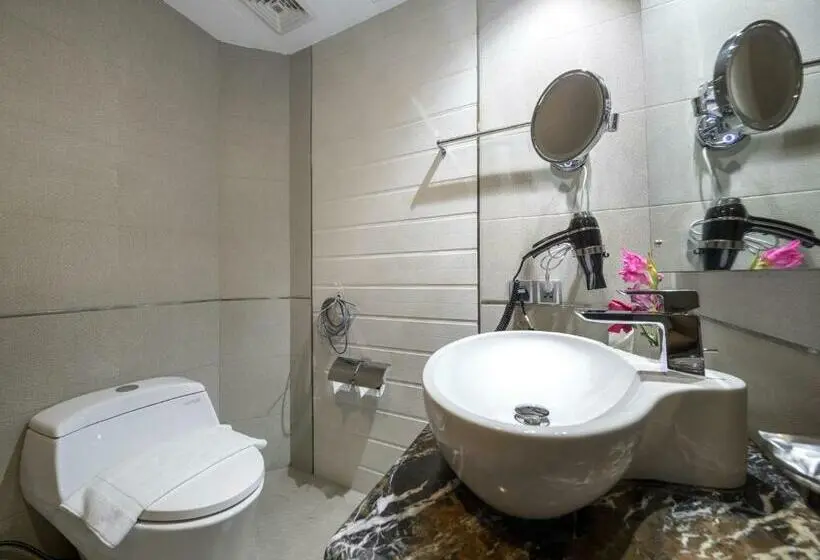 اتاق لوکس, Grand Palace Hotel & Resorts Sylhet