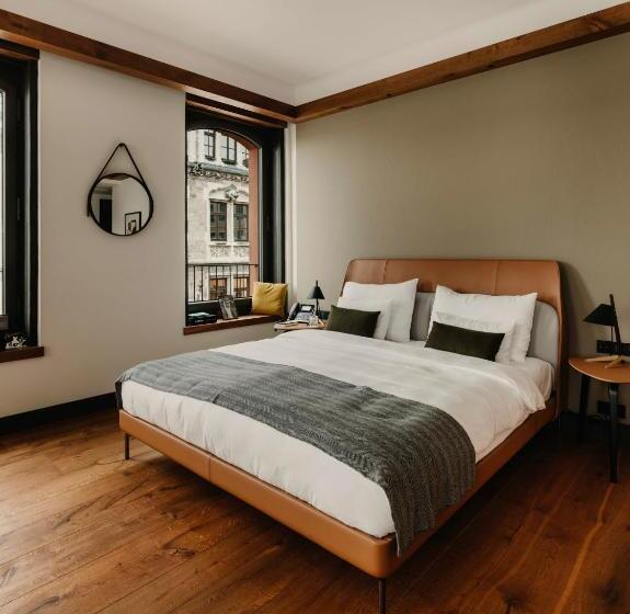 اتاق سوپریور با تخت بزرگ, Do & Co Hotel München