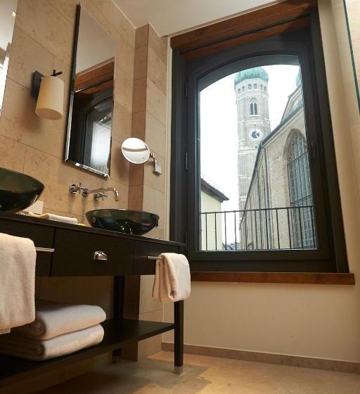 سوییت جونیور لوکس, Do & Co Hotel München