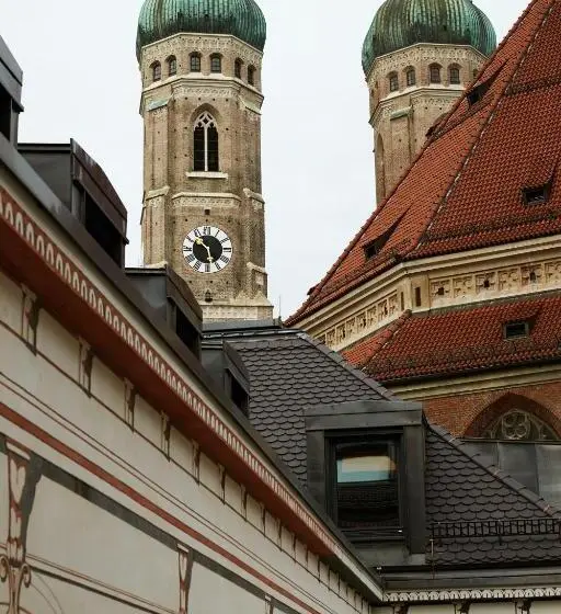 Junior Suite, Do & Co Hotel München