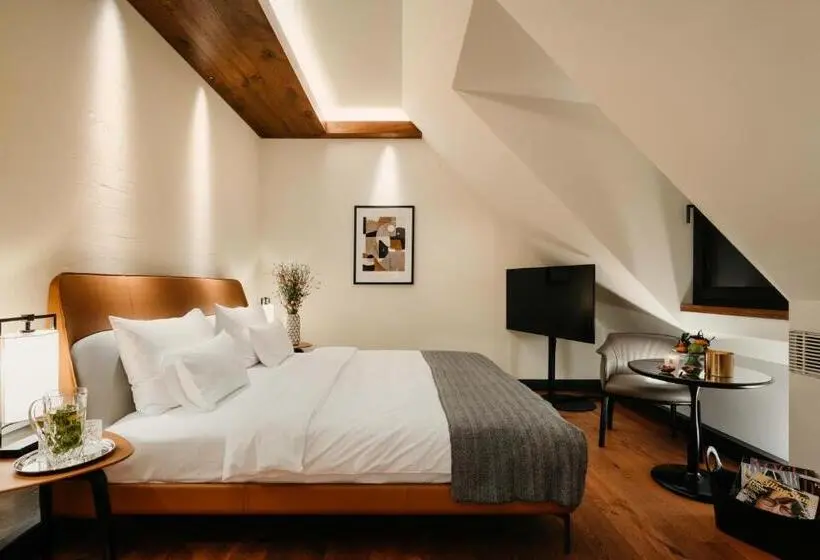 Standardzimmer, Do & Co Hotel München