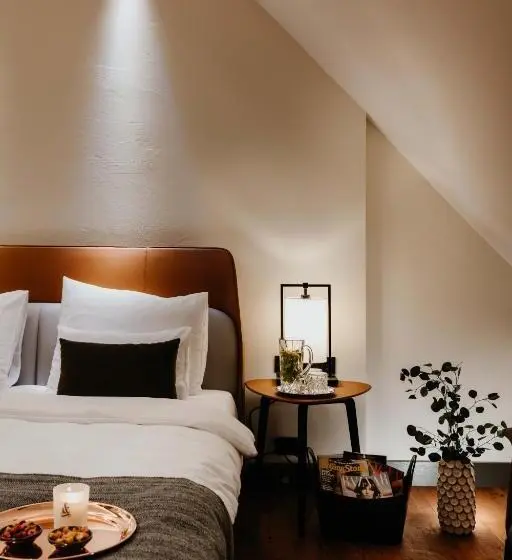 Standardzimmer, Do & Co Hotel München
