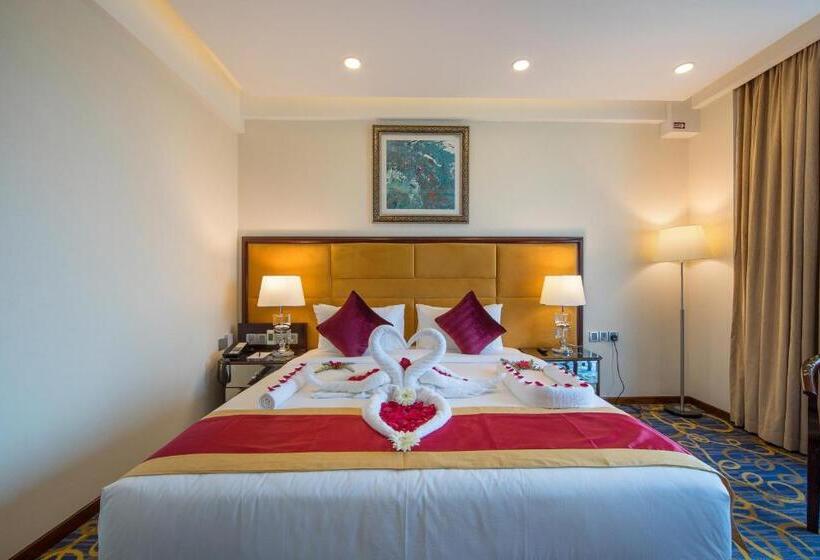 سوییت لوکس, Grand Palace Hotel & Resorts Sylhet