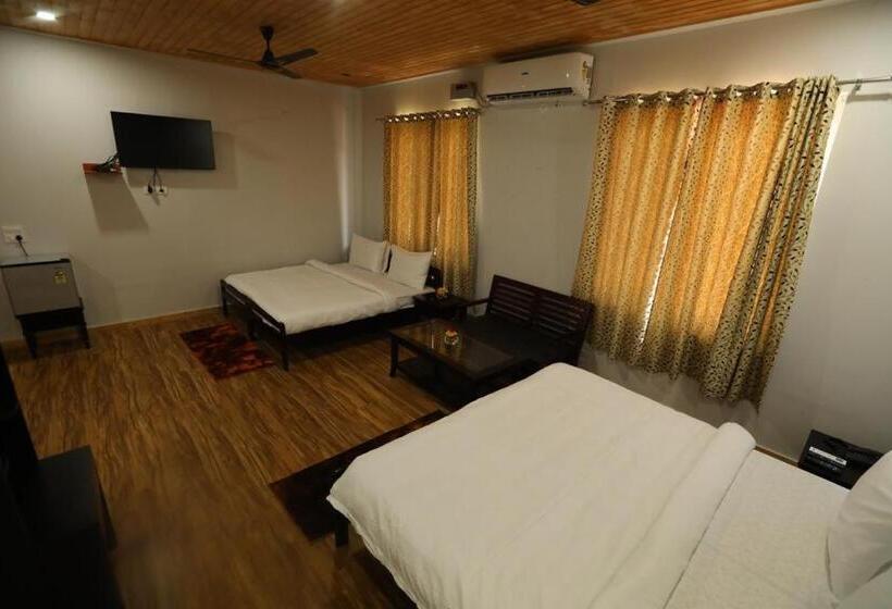 Семейный Номер, Le Roi Floating Huts & Eco Rooms Tehri