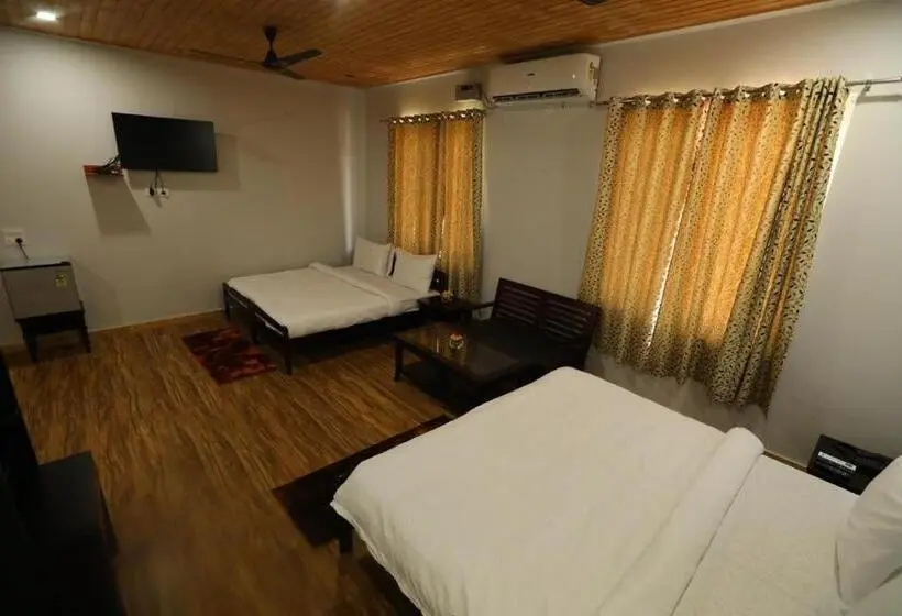 Perhehuone, Le Roi Floating Huts & Eco Rooms Tehri