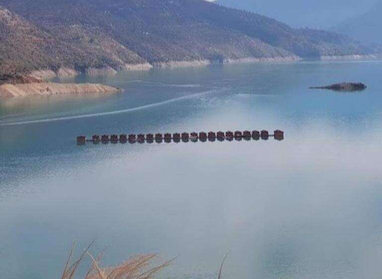 スタンダードルーム, Le Roi Floating Huts & Eco Rooms Tehri