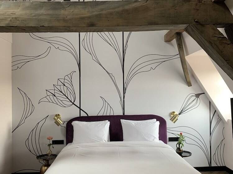 חדר דלוקס, Relais & Chateaux Weeshuis Gouda