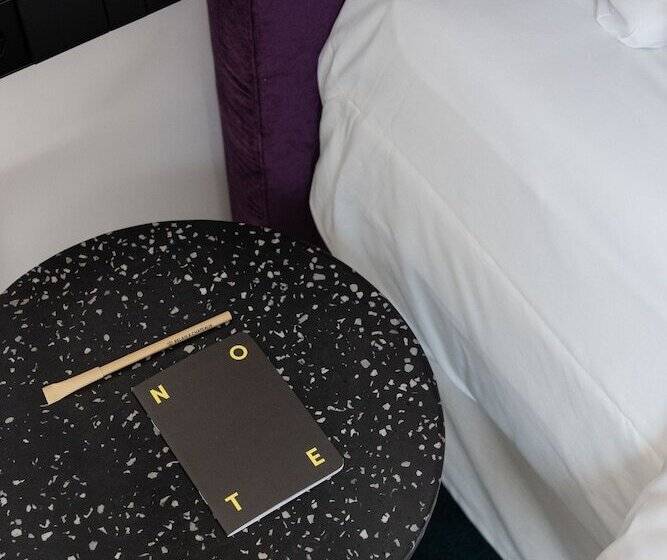 חדר דלוקס, Relais & Chateaux Weeshuis Gouda