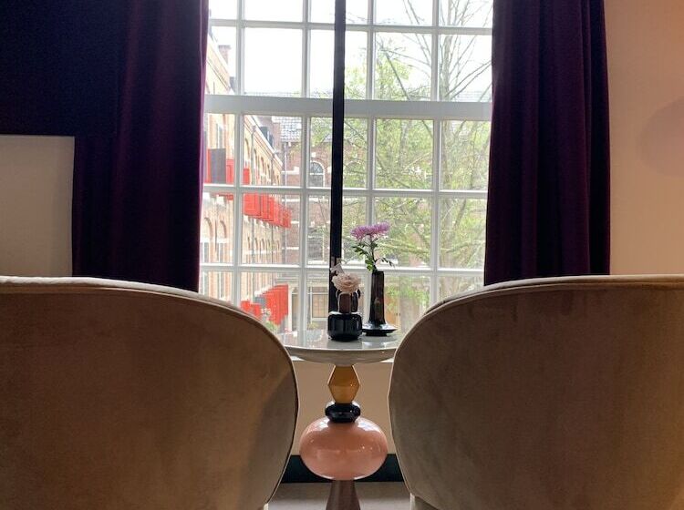 סוויטת ג'וניור, Relais & Chateaux Weeshuis Gouda