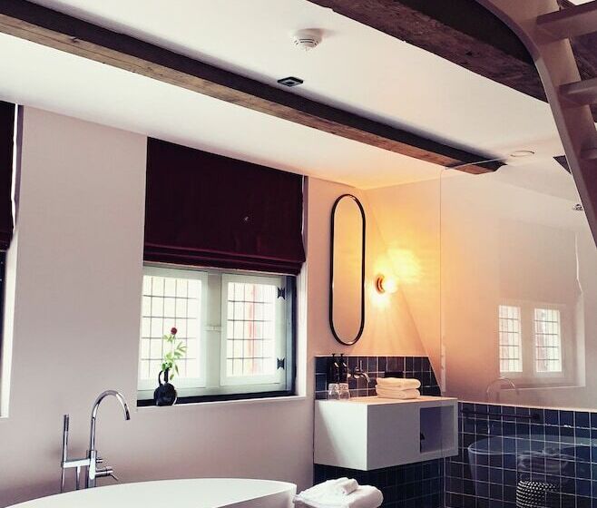 סוויטה משפחתית, Relais & Chateaux Weeshuis Gouda