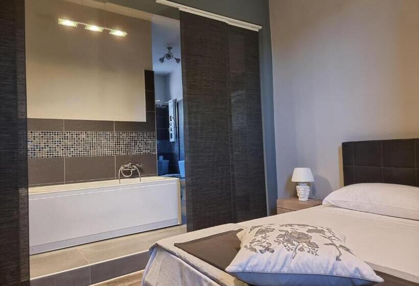 سوئیت با وان آب گرم, Casa Tua Suites