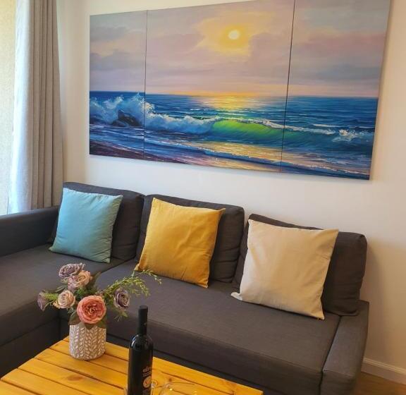 Апартаменты 1 Спальня Вид на Море, Boutique Apartments Caesarea