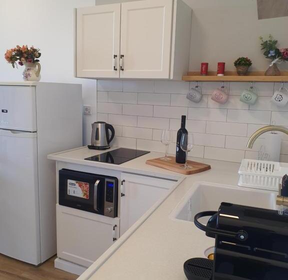 Апартаменты 1 Спальня Вид на Море, Boutique Apartments Caesarea