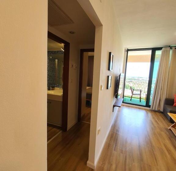 Апартаменты 1 Спальня Вид на Море, Boutique Apartments Caesarea