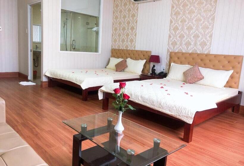 اتاق استاندارد با بالکن, Ngọc Mấy   đại Lợi