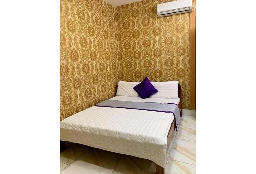 اتاق استاندارد یک نفره, Ngọc Mấy đại Lợi