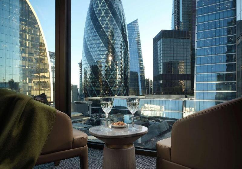 Люкс, Pan Pacific London