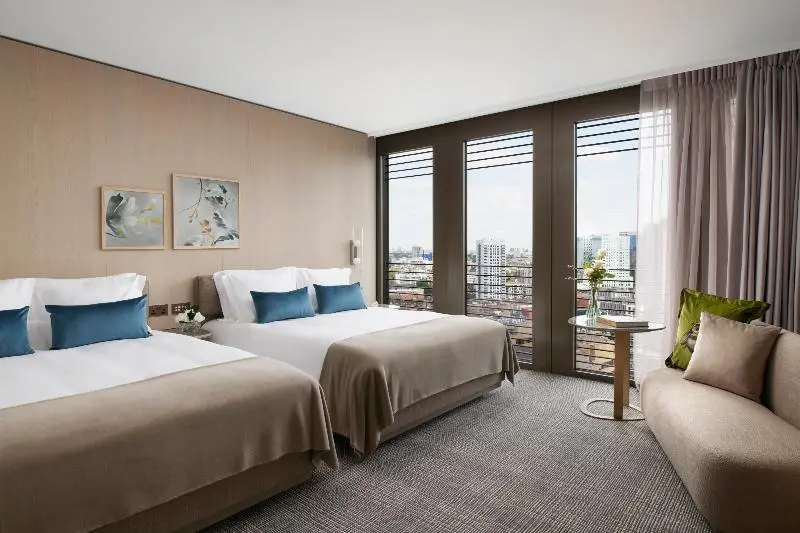 プレミアムルーム, Pan Pacific London