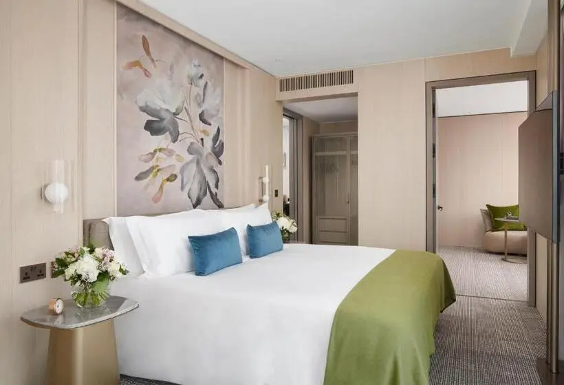 スイート, Pan Pacific London