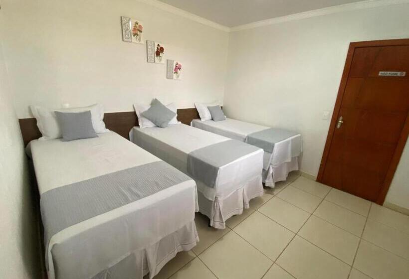 スタンダードトリプルルーム, Uirapuru