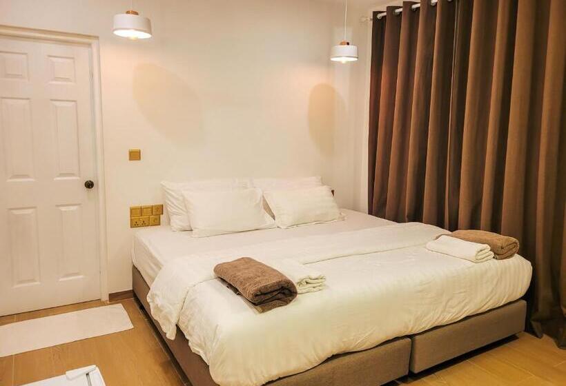 اتاق لوکس, Kingsway Thoddoo Maldives