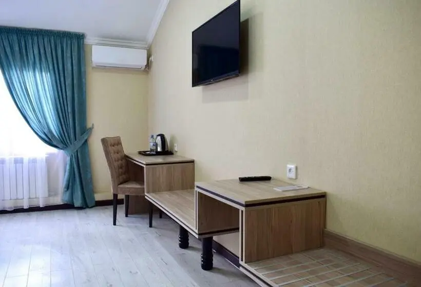 اتاق لوکس, Dostar Inn