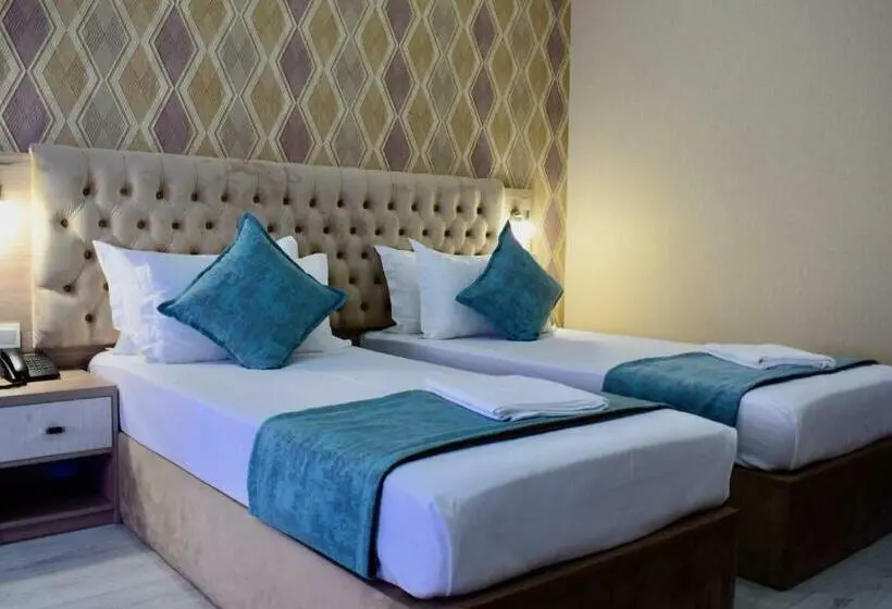 اتاق لوکس, Dostar Inn