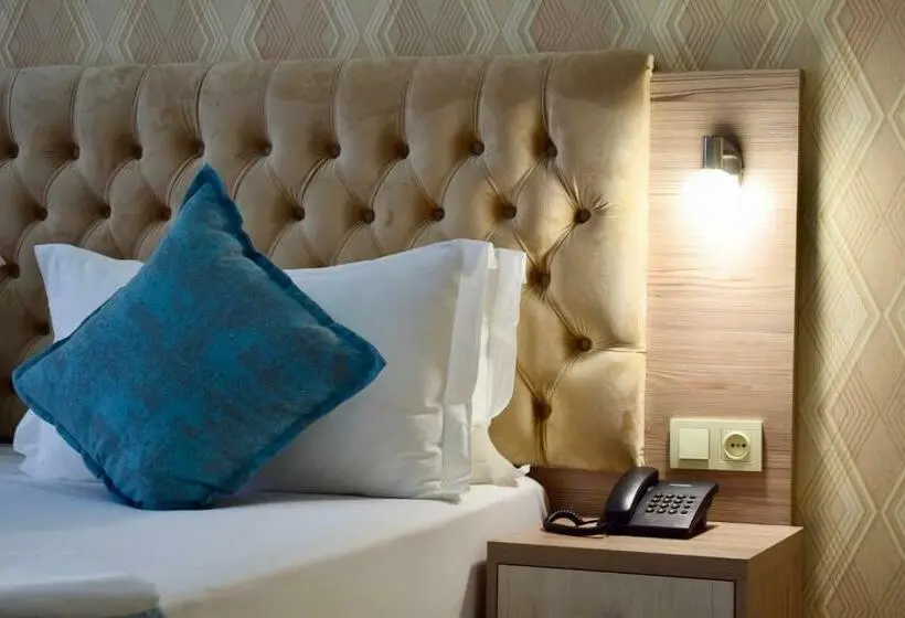 سوییت, Dostar Inn