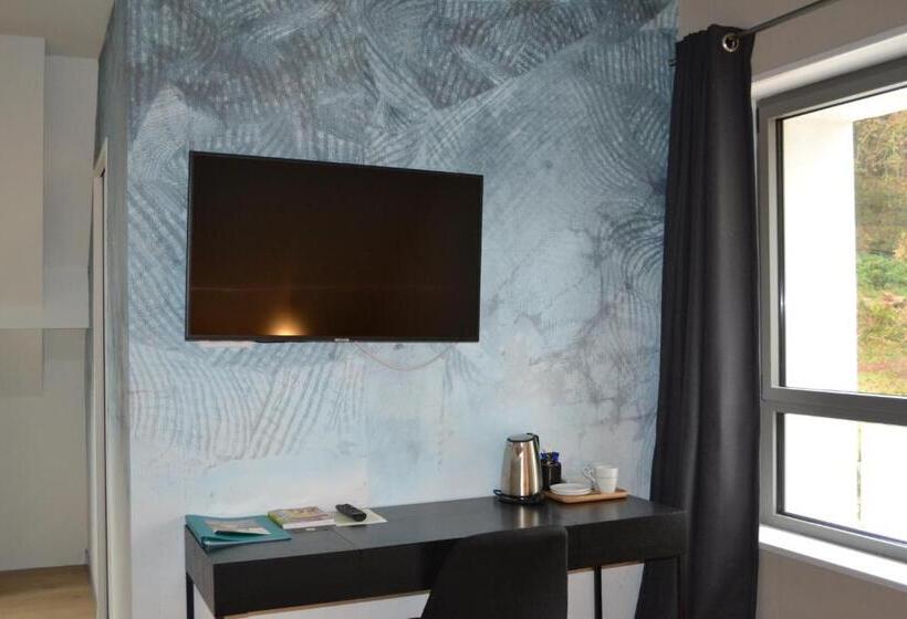 스탠다드 트리플 룸, Logis Auberge De Pont Calleck