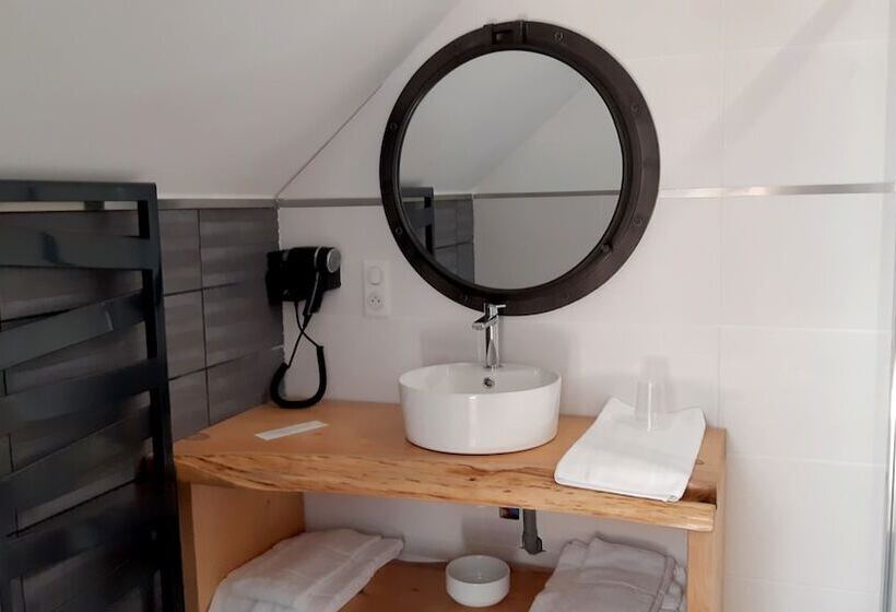 4인용 수피리어 룸, Logis Auberge De Pont Calleck