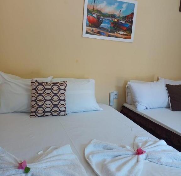 Family Suite, Mitologia Algodoal