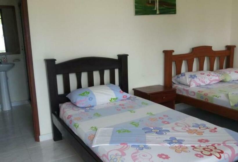 חדר קומפורט לשלושה, Reserva Aguamarina